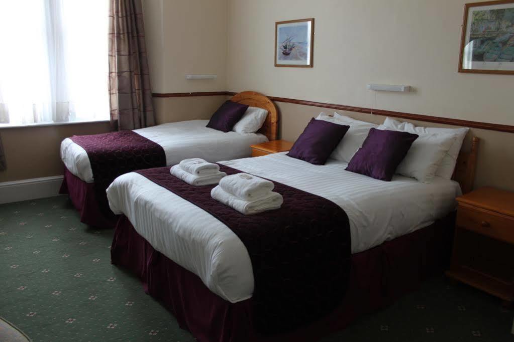 Palm Court B&B Ilfracombe Eksteriør bilde